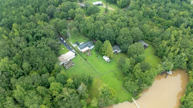 1170 River Woods Drive, Madison, GA 30650