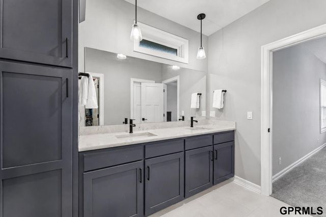 11207 N 170Th Street, Bennington, NE 68007