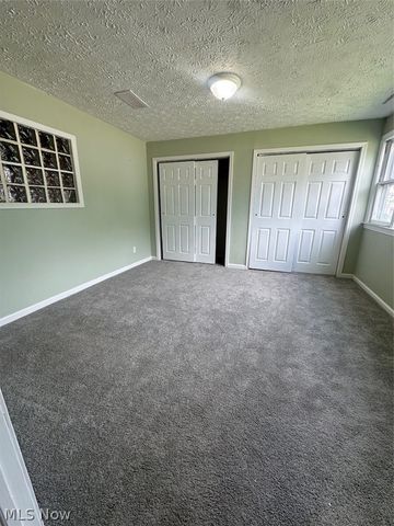 550 Upton Avenue, Akron, OH 44310