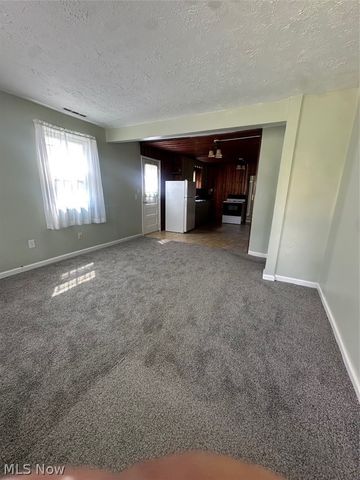 550 Upton Avenue, Akron, OH 44310