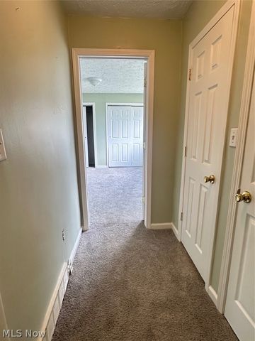 550 Upton Avenue, Akron, OH 44310
