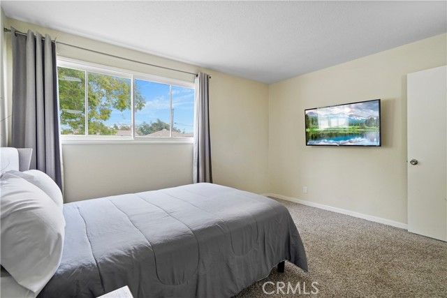 44325 3rd Street, Lancaster, CA 93535