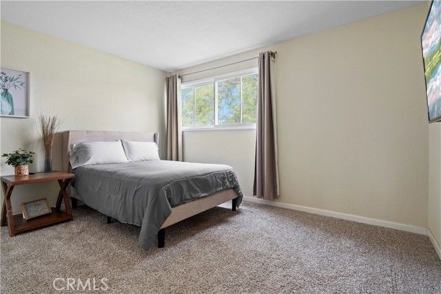 44325 3rd Street, Lancaster, CA 93535