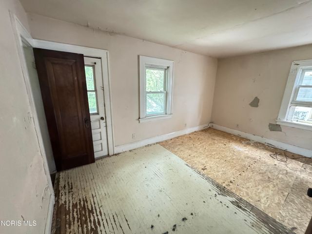 544 E Hudson Street, Toledo, OH 43608