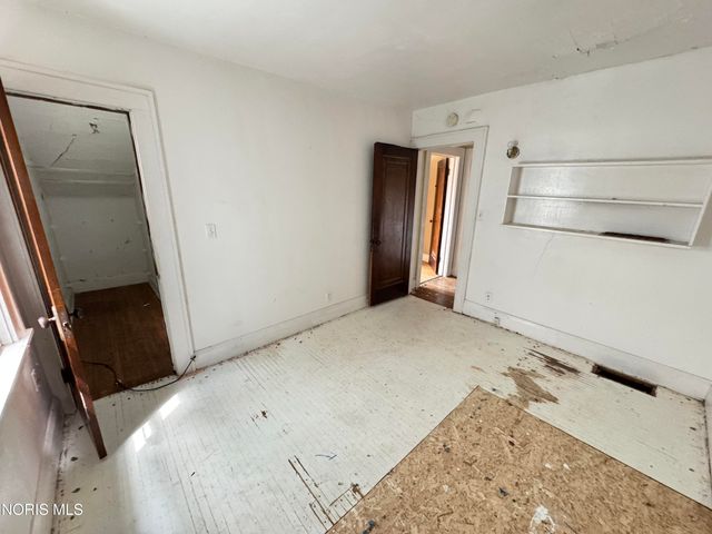 544 E Hudson Street, Toledo, OH 43608