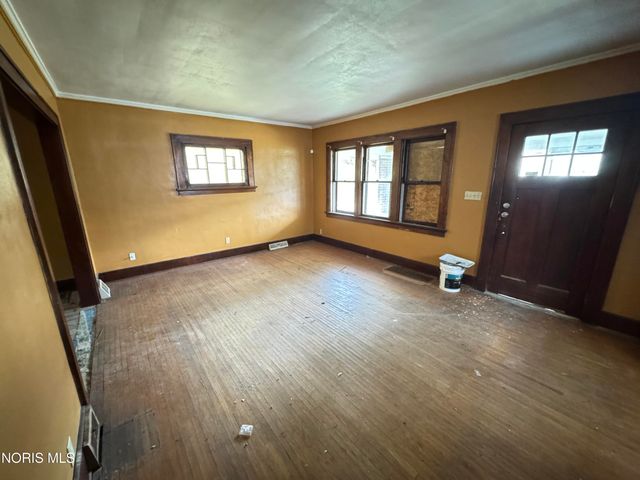 544 E Hudson Street, Toledo, OH 43608