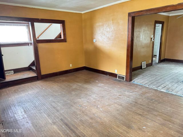 544 E Hudson Street, Toledo, OH 43608