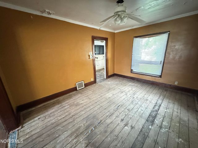 544 E Hudson Street, Toledo, OH 43608