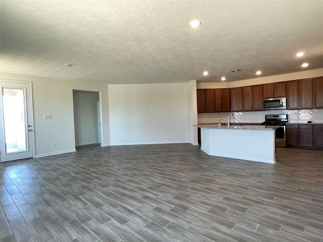 3307 Nila Creek Drive, Spring, TX 77373