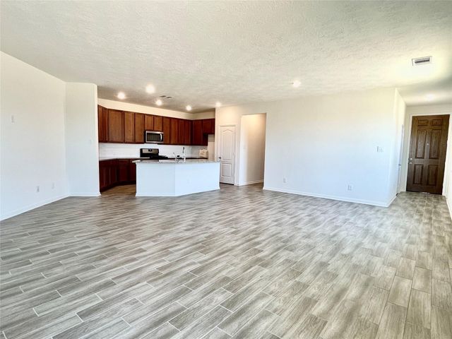3307 Nila Creek Drive, Spring, TX 77373