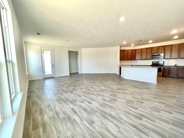 3307 Nila Creek Drive, Spring, TX 77373