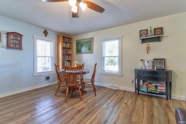 1108 W 2nd Street, Mount Vernon, IN 47620