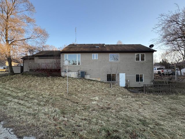 32908 Short STREET, Burlington, WI 53105