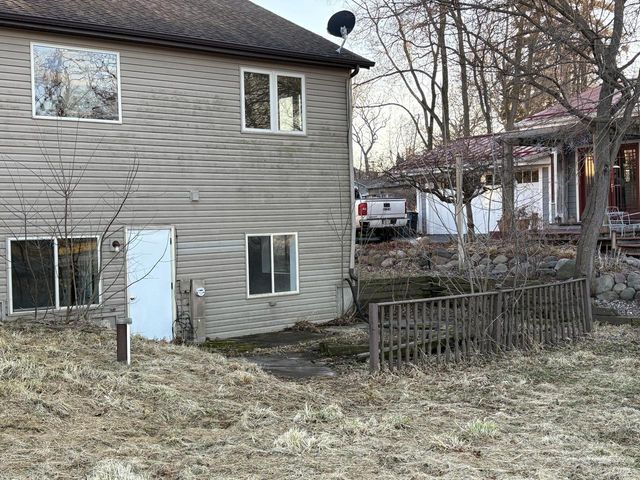 32908 Short STREET, Burlington, WI 53105