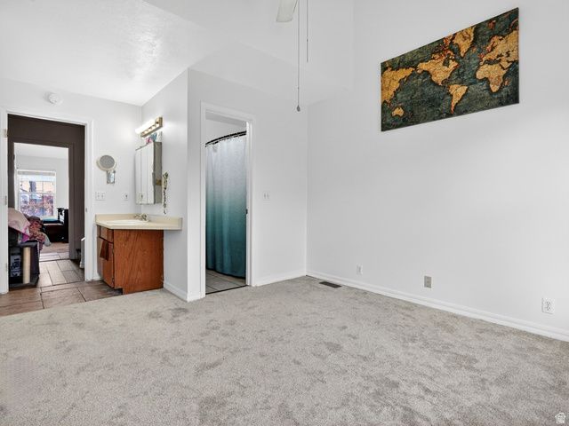 1381 W BEACON HILL DR, Taylorsville, UT 84123