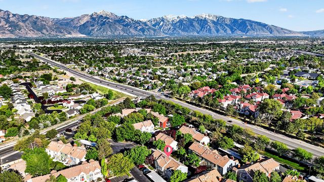 1381 W BEACON HILL DR, Taylorsville, UT 84123