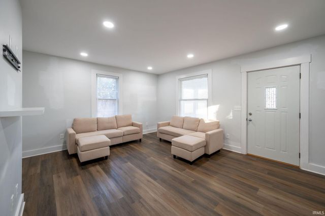 2509 N Clinton Street, Fort Wayne, IN 46805