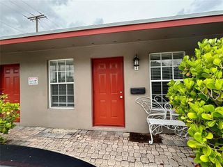 503 N J Street 2, Lake Worth Beach, FL 33460