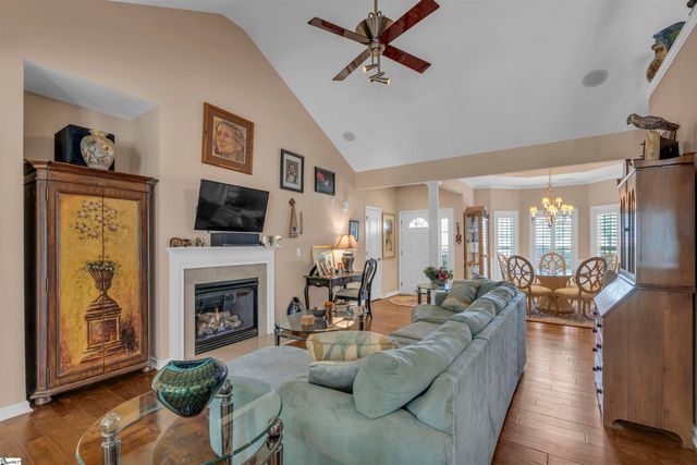202 Reinhardt Drive, Simpsonville, SC 29681