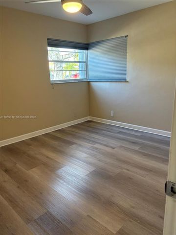 1005 S 17th Ave 1, Hollywood, FL 33020