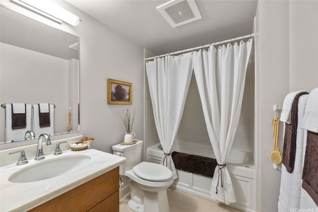 1009 Kapiolani Boulevard 3608, Honolulu, HI 96814