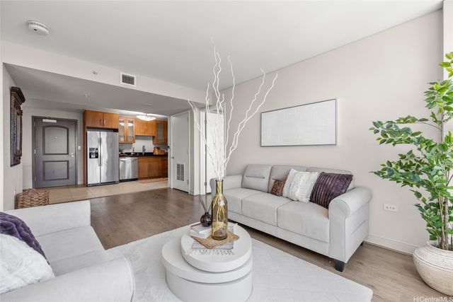 1009 Kapiolani Boulevard 3608, Honolulu, HI 96814