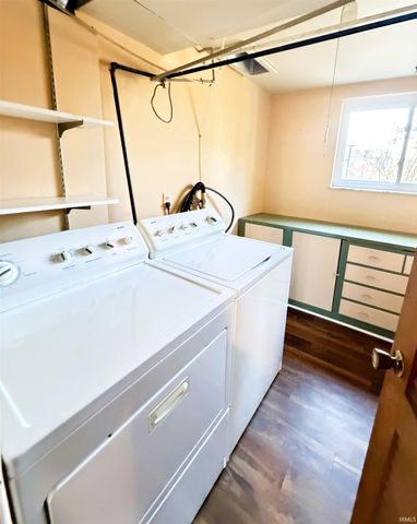 3522 E Grandview Drive, Bloomington, IN 47408