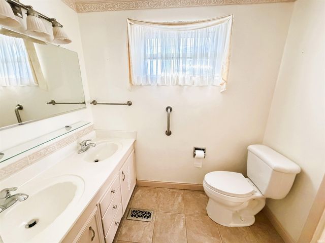 3522 E Grandview Drive, Bloomington, IN 47408