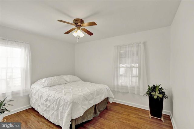 725 FRANKLIN ST, Shoemakersville, PA 19555