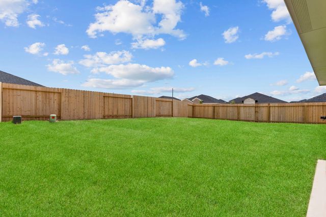 10643 Summers Way, Beasley, TX 77417