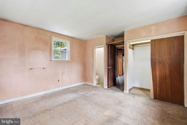 2584 GALLOWAY RD, Bensalem, PA 19020