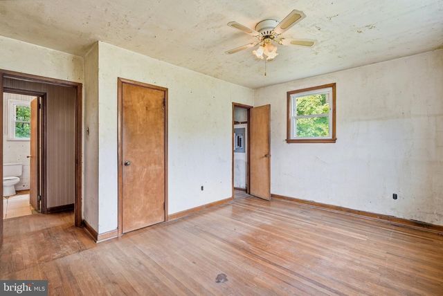 2584 GALLOWAY RD, Bensalem, PA 19020