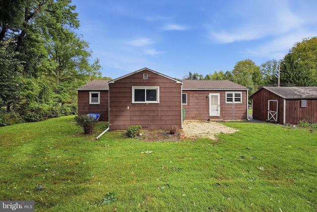 2584 GALLOWAY RD, Bensalem, PA 19020