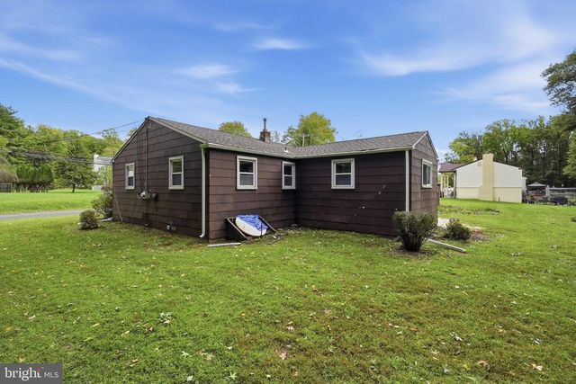 2584 GALLOWAY RD, Bensalem, PA 19020