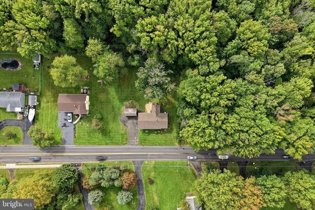 2584 GALLOWAY RD, Bensalem, PA 19020