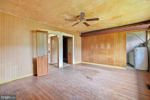 2584 GALLOWAY RD, Bensalem, PA 19020