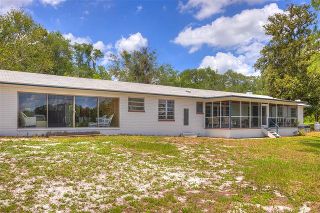 33 WILLOW LANE, Deland, FL 32724