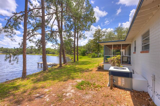 33 WILLOW LANE, Deland, FL 32724