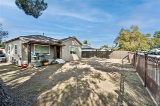 10959 Memory Park Avenue, San Fernando, CA 91345