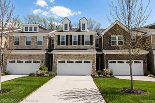 40115 Premier Drive 22, Northville Township, MI 48170
