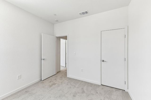 2073 Freya Walk, Sacramento, CA 95835