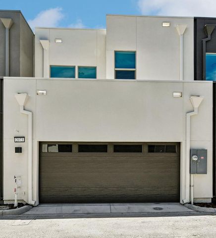 2073 Freya Walk, Sacramento, CA 95835