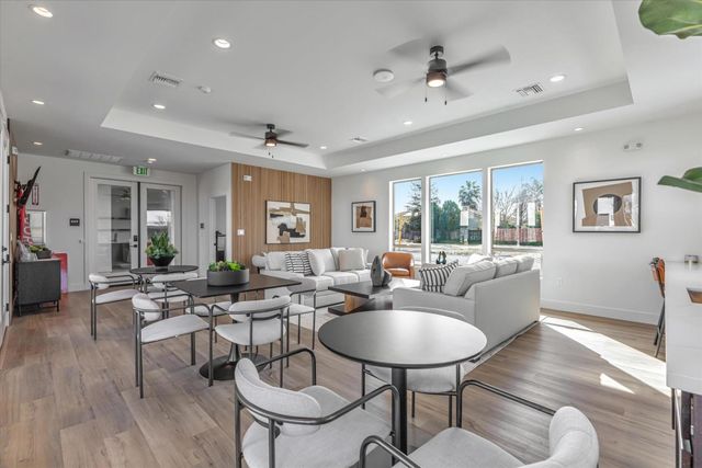2073 Freya Walk, Sacramento, CA 95835