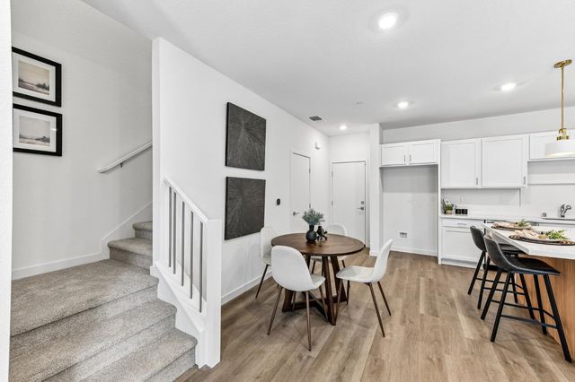 2073 Freya Walk, Sacramento, CA 95835