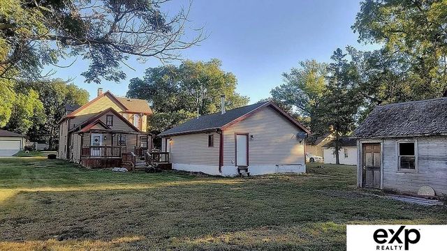 565 W 10th Street, Wahoo, NE 68066