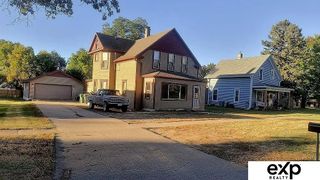 565 W 10th Street, Wahoo, NE 68066