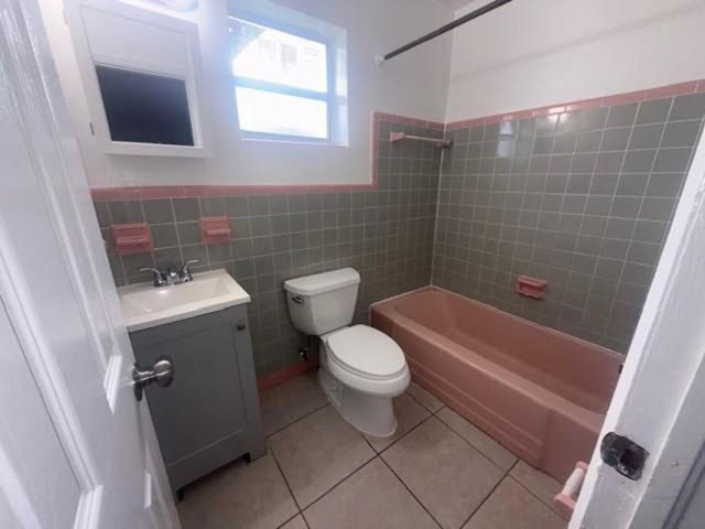 6008 NW 10th Street 3, Pompano Beach, FL 33063