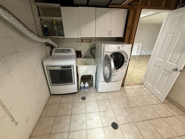 9109 Parkside Avenue 1, Morton Grove, IL 60053