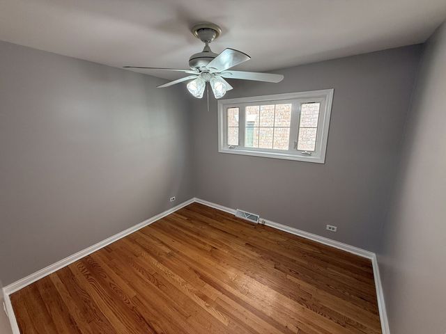 9109 Parkside Avenue 1, Morton Grove, IL 60053