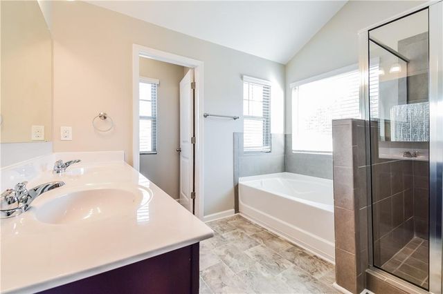 4995 Rapahoe Trail, Atlanta, GA 30349